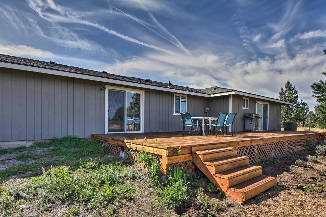 Updated Farmhouse With Deck On Central Oregon Canal! Villa Bend Exterior foto